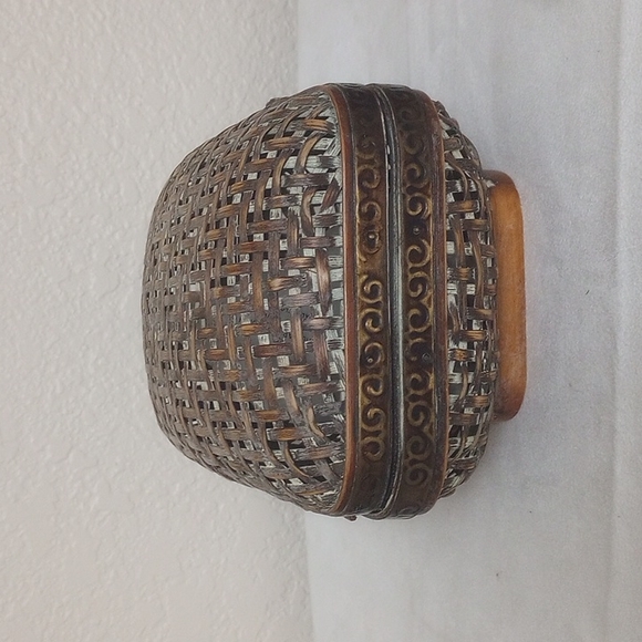 Rattan Box - Picture 2 of 8